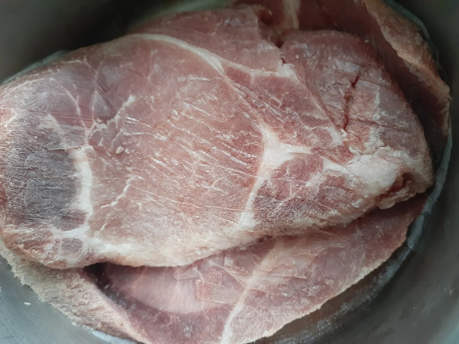 Frozen pork cuts